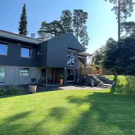 Stor Enebolig Med Hoy Standard Tønsberg