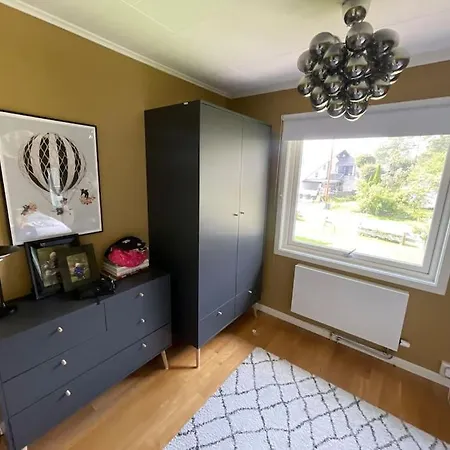 Stor Enebolig Med Hoy Standard تُنسبارغ